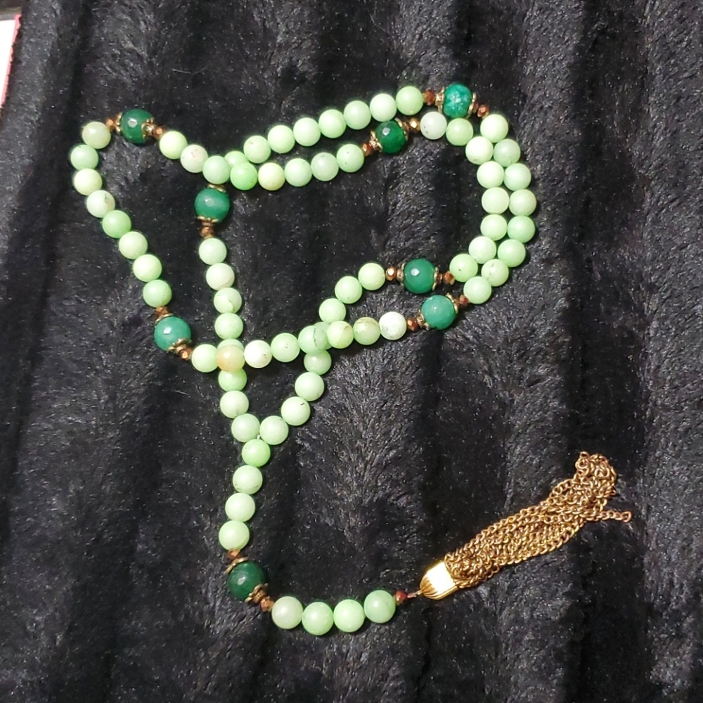 Long necklace